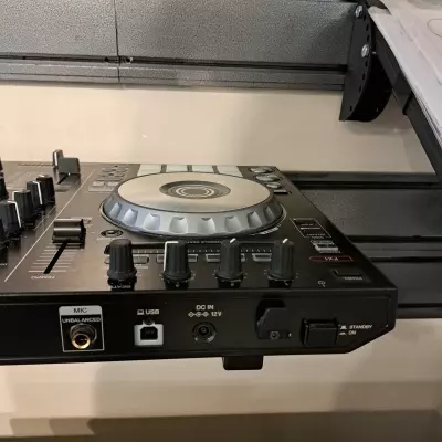 Pioneer - DDJ-SR2 2